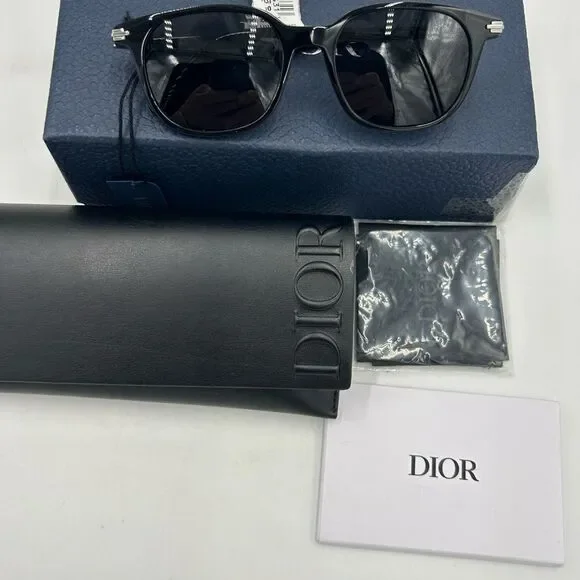 Unisex Dior black suit sunglasses made in Italy - Picture 2 of 9